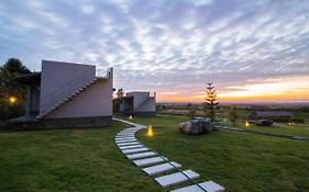 Chevin Khaoyai Hotel 2*